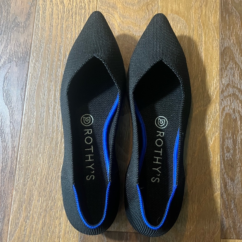 Rothy’s The Point Flats Black size 7